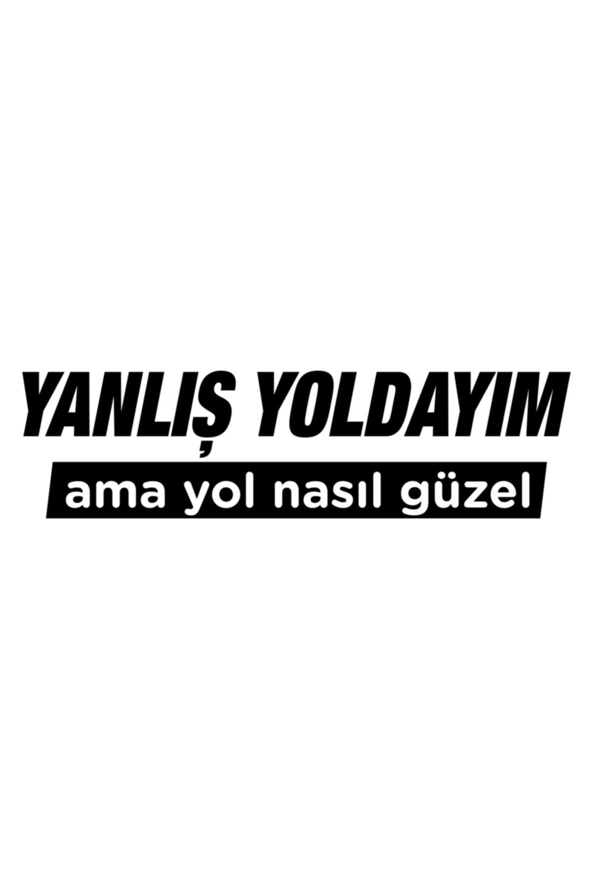 Yanlış  Yoldayım Ama Yol Nasıl Güzel Oto Sticker Araba Cam Sticker 20 X 5,5 Cm Siyah